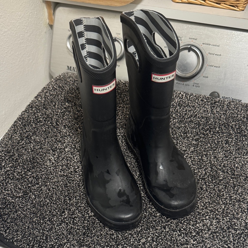 Hunter Kids Black Rain Boots with Striped Lining
